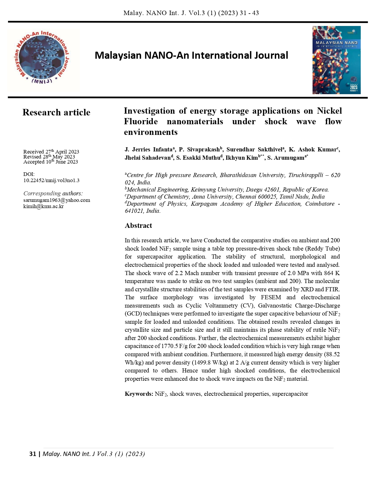 Shock-Absorbing and Failure Mechanisms of WS2 and MoS2 Nanoparticles with  Fullerene-like Structures under Shock Wave Pressure